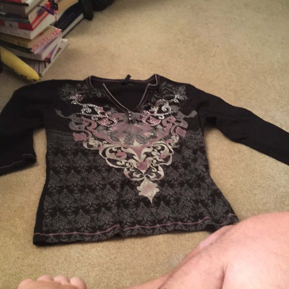 Three quarter sleeve pink and black floral